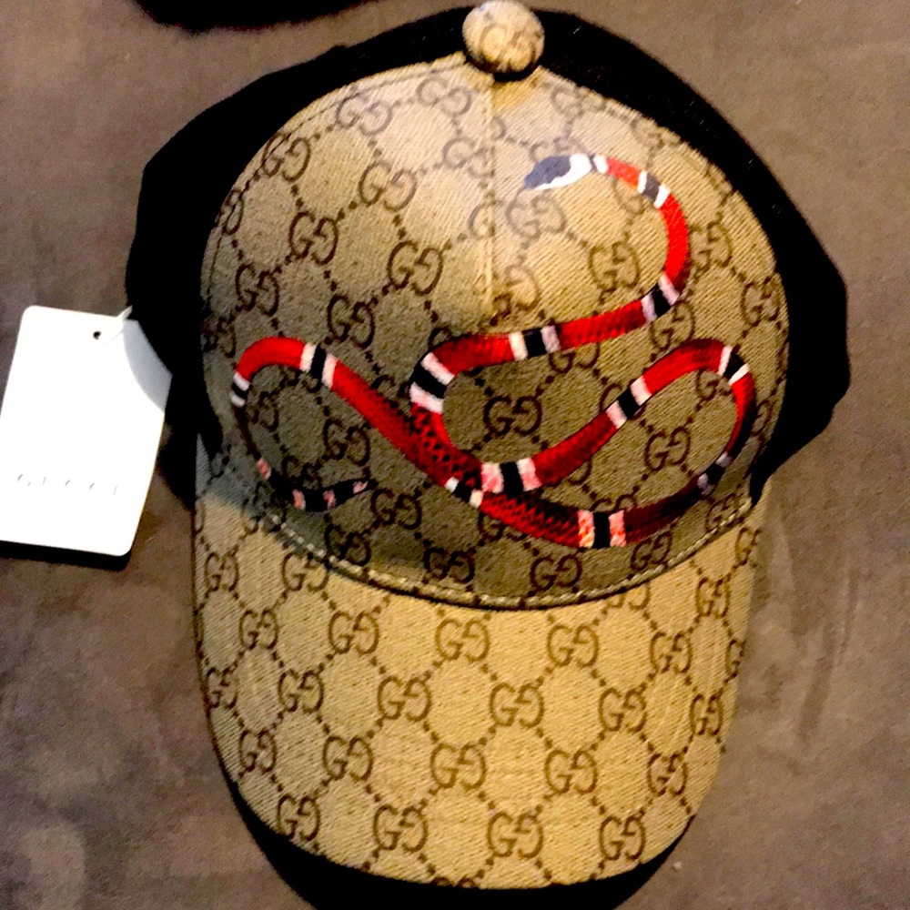 Gucci mesh hat brand new never worn